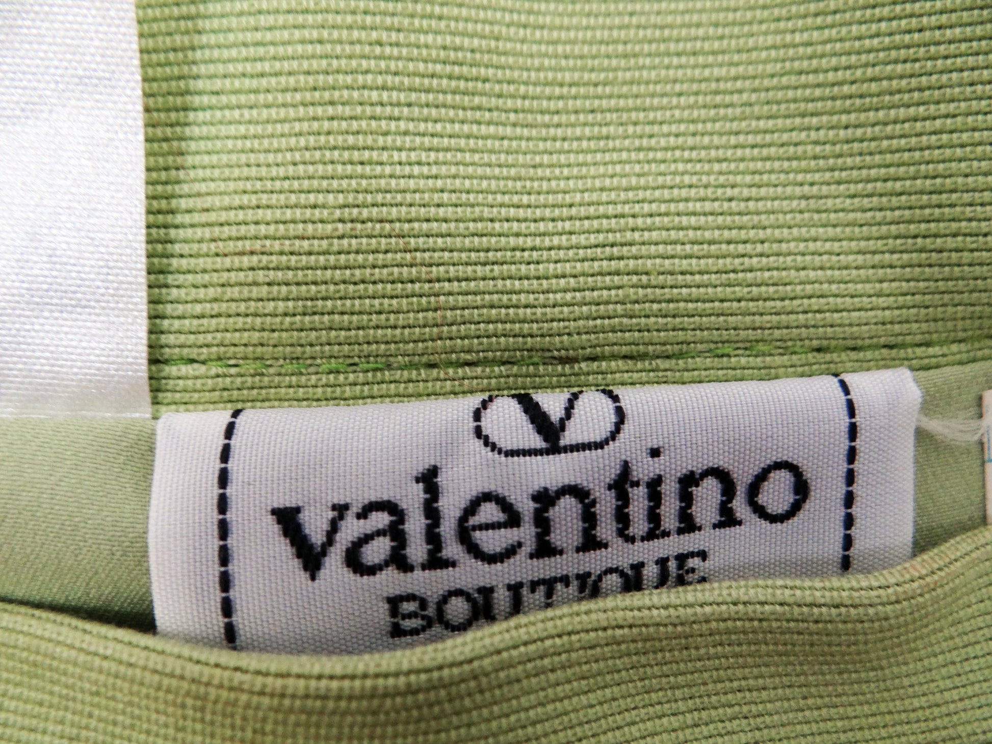 Valentino Vintage Pencil Skirt in Absinthe Green Cotton, UK10