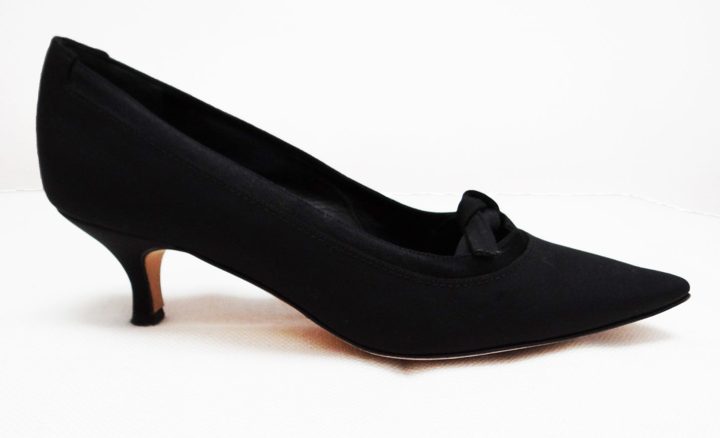 Manolo Blahnik Black Satin Evening Shoes UK3