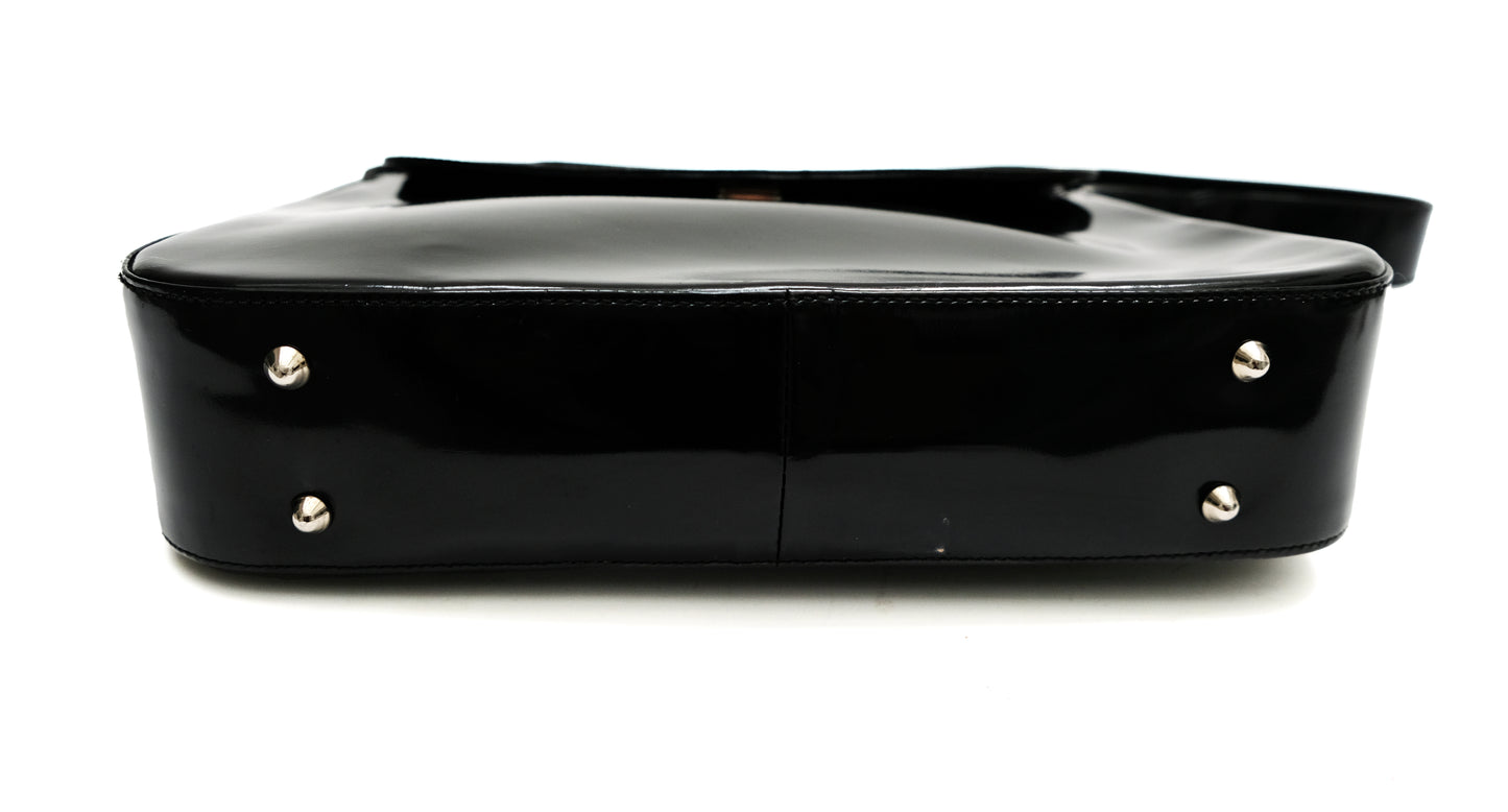 Anya Hindmarch Shoulder Bag in Black Patent Leather, M