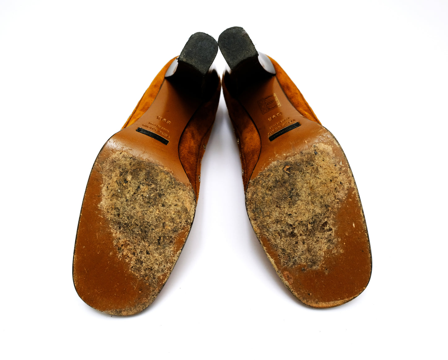 Dolce & Gabbana Vintage Court Shoes in Tan Suede, UK6