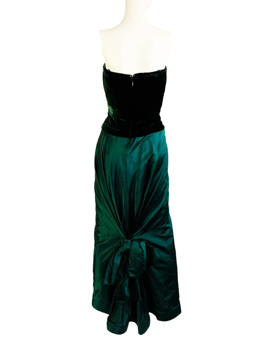 Bill Blass Evening Dress in Green Velvet & Silk, UK8