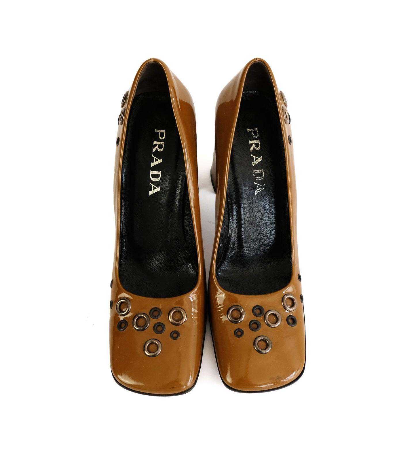 Prada High Heel Shoes in Brown Patent Leather with Rivets, EU38.5