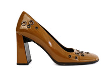 Prada High Heel Shoes in Brown Patent Leather with Rivets, EU38.5