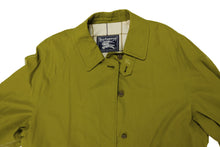 Burberry 1980s Vintage Raincoat in Olive Green, UK14-16