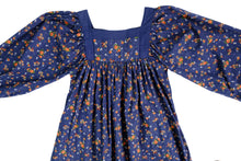 1970s Vintage Navy Floral Smock Dress, Made in Wales, UK10