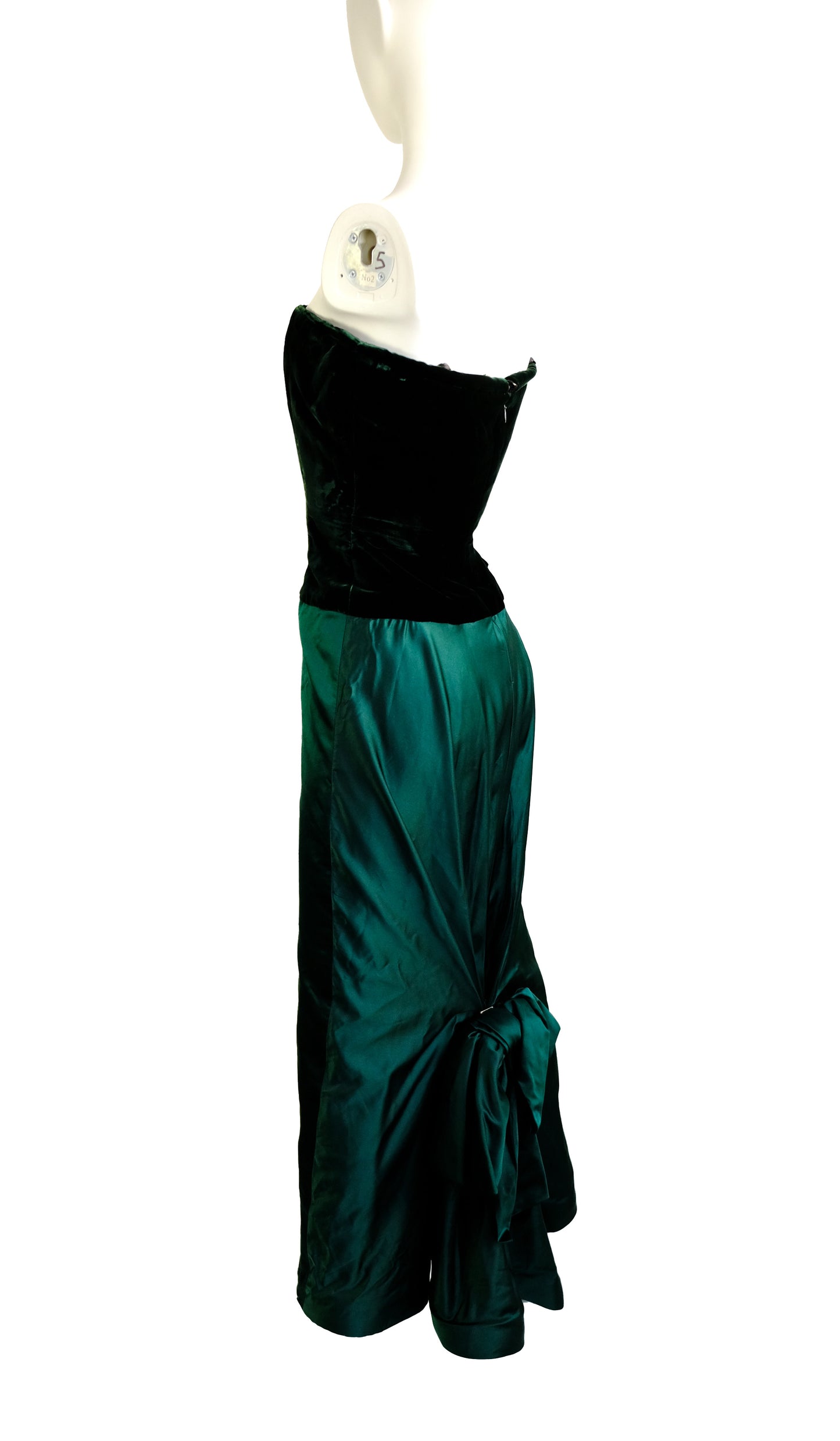 Bill Blass Evening Dress in Green Velvet & Silk, UK8