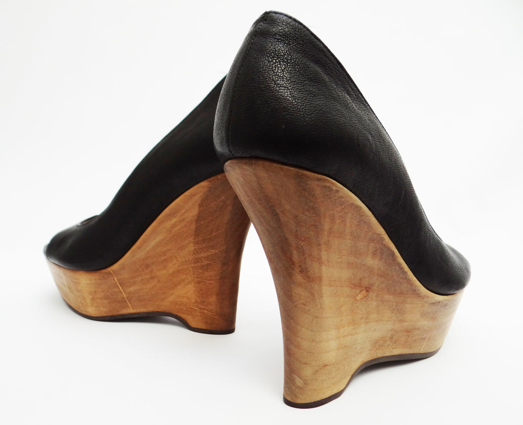 Lanvin Peep Toe Sculpted Wooden Wedges UK4