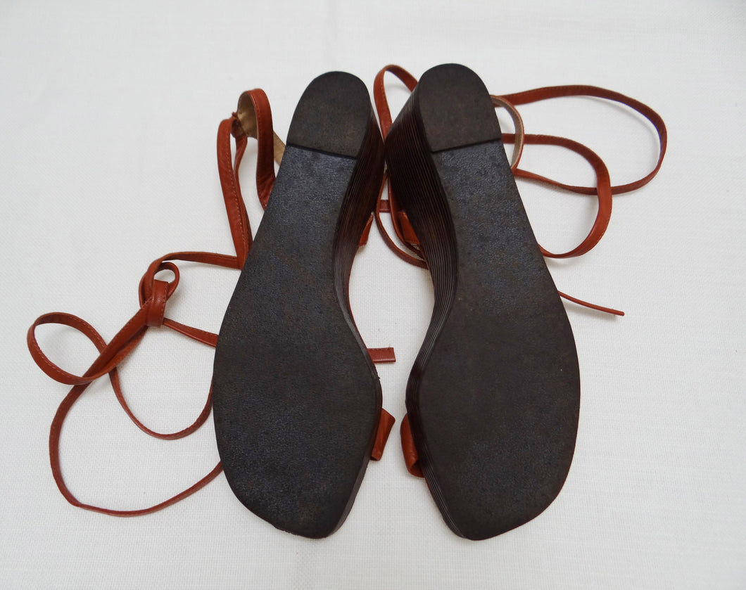 DIY barefoot shoes - Barefoot Budapest