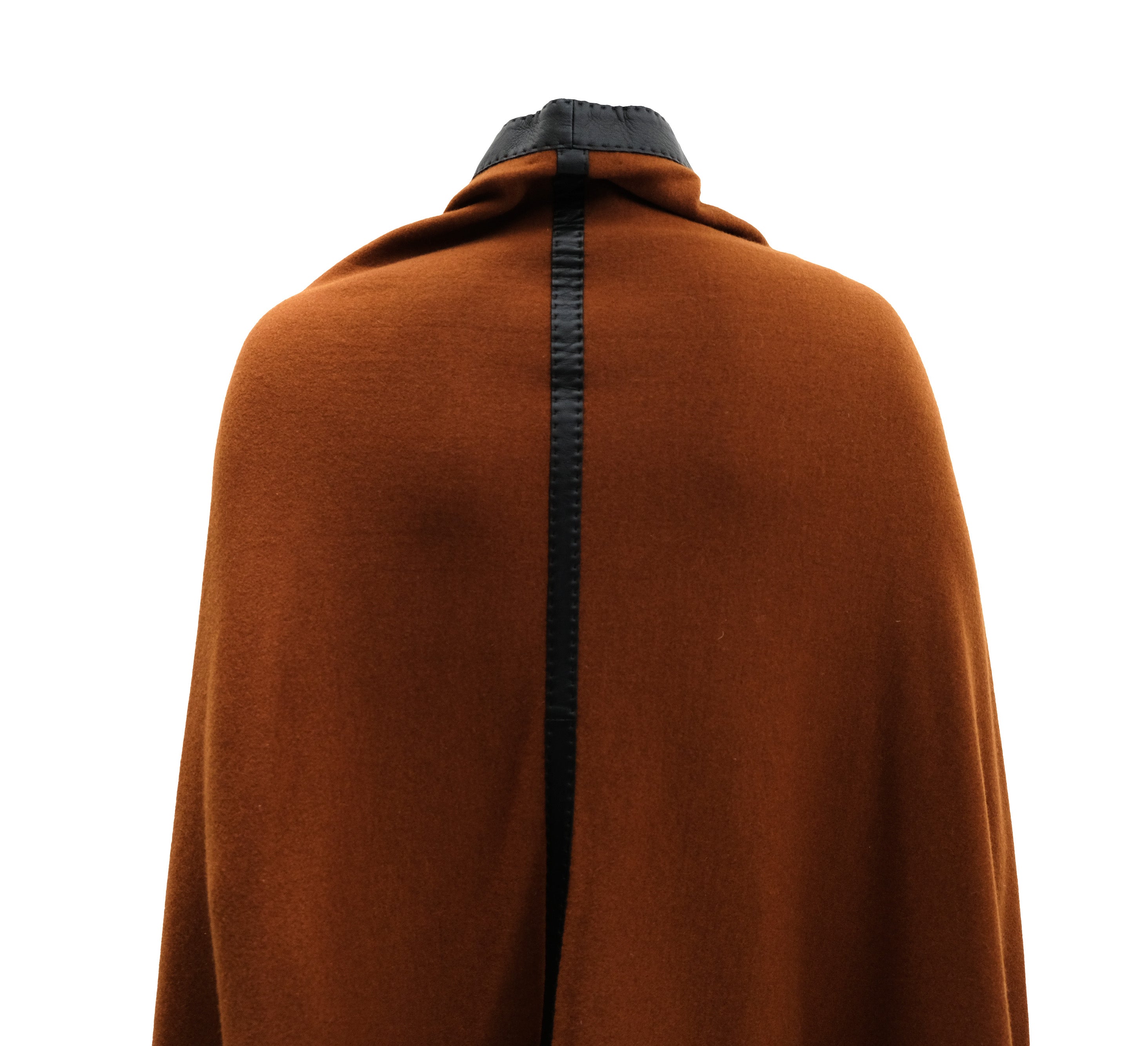 Selling Gorgeous Vintage Cape cashmere & leather?