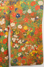 Vintage Kimono in Multicoloured Floral Silk