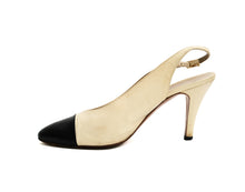 Chanel Vintage Slingback High Heeled Shoes in White and Black Leather, US8