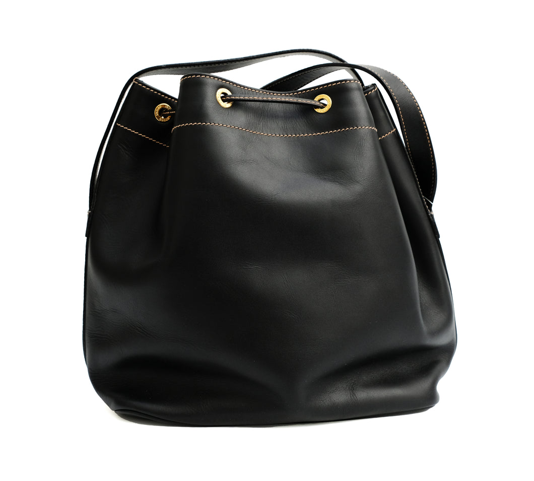 Gucci Vintage Bucket Bag in Black Leather, M – Menage Modern Vintage